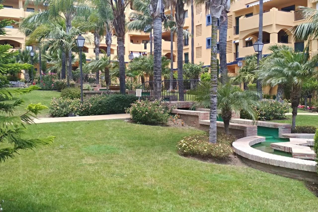 Apartamento Estudio Los Naranjos De Nueva Alcantara Marbellac Extérieur photo